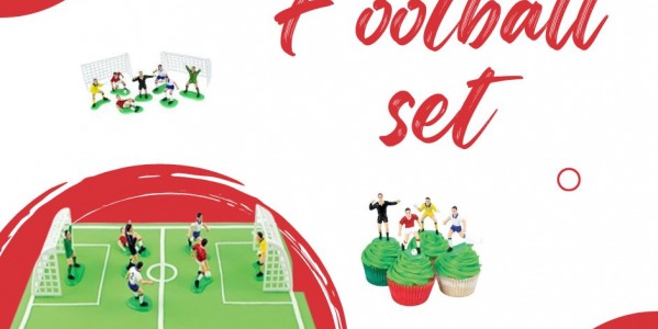 Schauen Sie sich das neue Set von PME-Kunststoff-Fußballfiguren an, die sich perfekt zum Dekorieren von Torten oder muffins mit Fußballmotiven eignen.